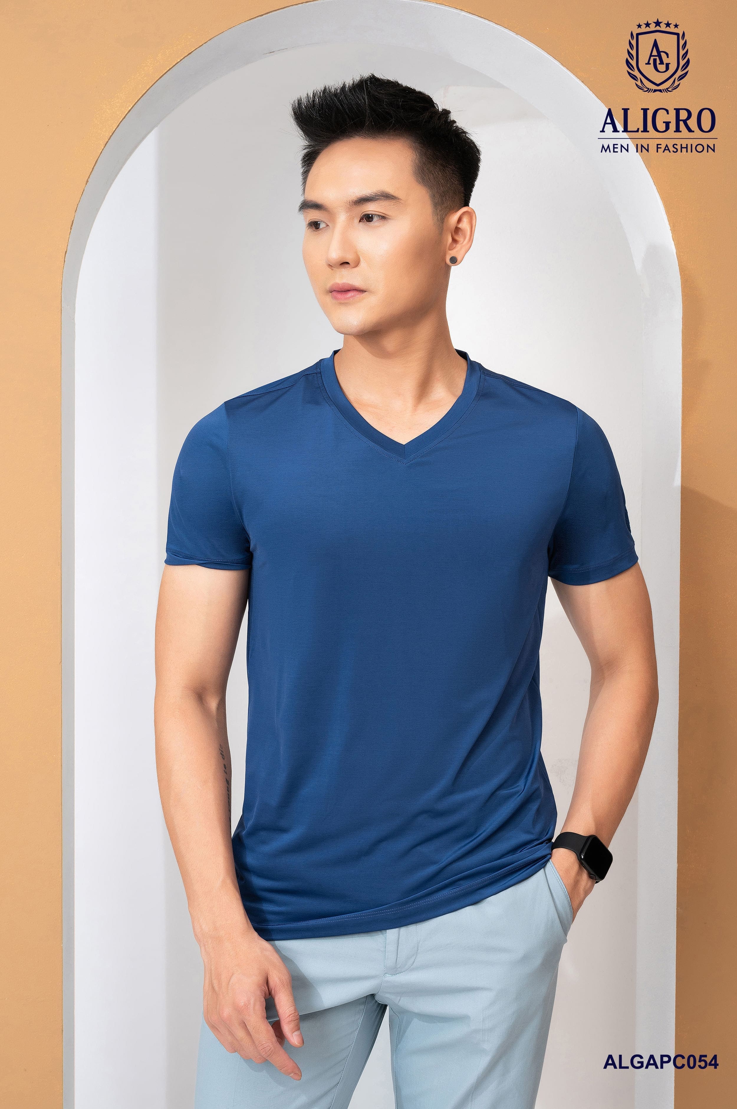 Áo thun nam cổ tim ngắn tay cao cấp Aligro ALGAPC054 chất liệu cotton form SLIMFIT màu blue